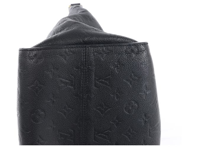 Borsa a mano Louis Vuitton Lumineuse PM Monogram Empreinte in blu navy M93410 - vista 9