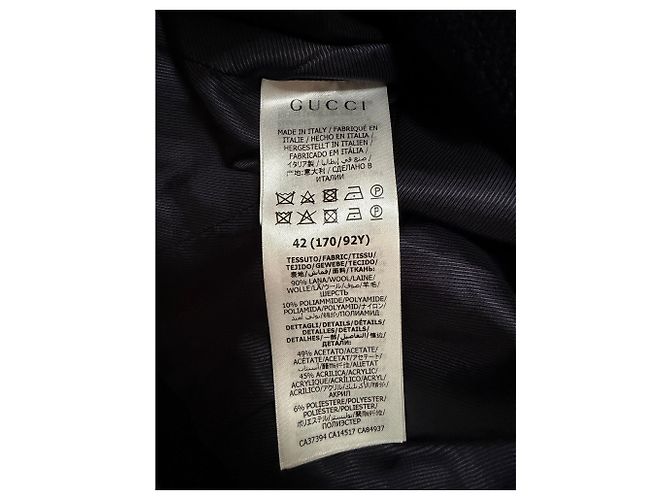 Gucci Tweed Jacke mit Goldknöpfen - Ansicht 4