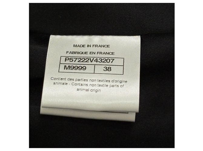 Abrigo Chanel de Tweed Negro con Ribetes de Cuero - vista 4
