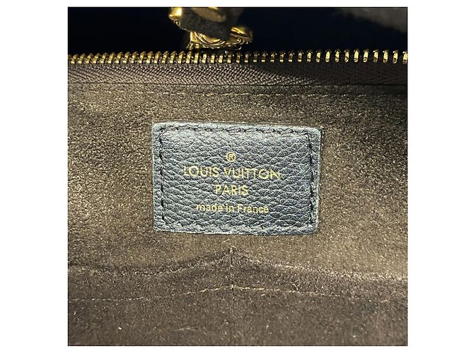 Saco Tote Louis Vuitton Monogram Kimono MM - vista 5