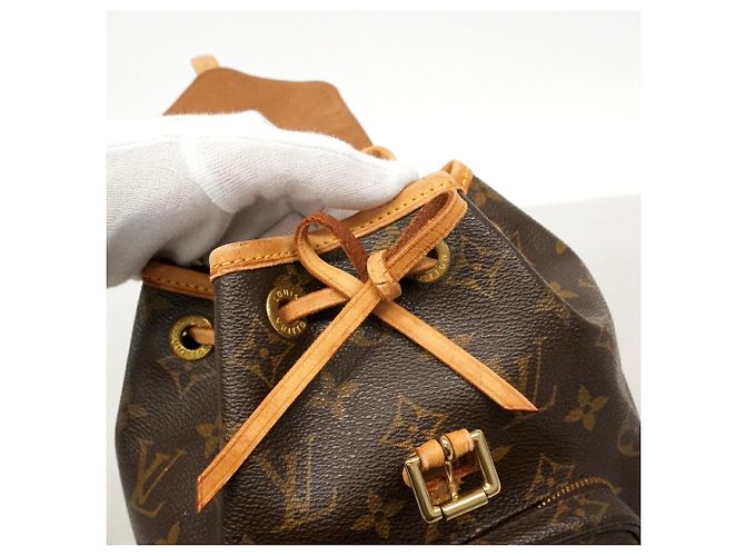 Mochila Louis Vuitton Monogram Mini Montsouris - vista 10