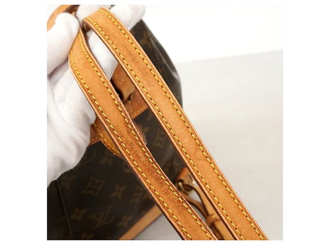 Mochila Louis Vuitton Monogram Mini Montsouris - vista 13