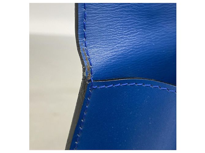 Bolso Louis Vuitton Epi Malzerbes - vista 6