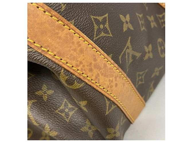mala Louis Vuitton Monogram Keepall Bandoulière 50 - vista 10