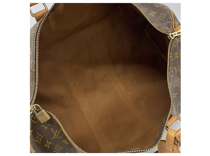 mala Louis Vuitton Monogram Keepall Bandoulière 50 - vista 4