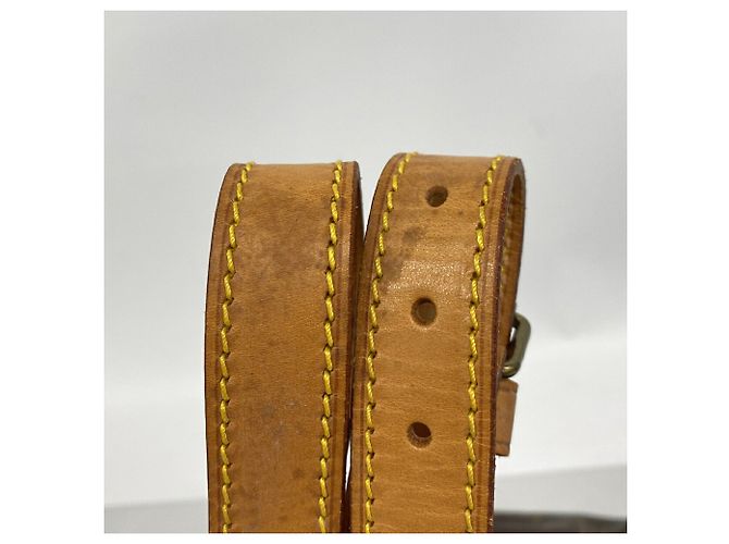 mala Louis Vuitton Monogram Keepall Bandoulière 50 - vista 9