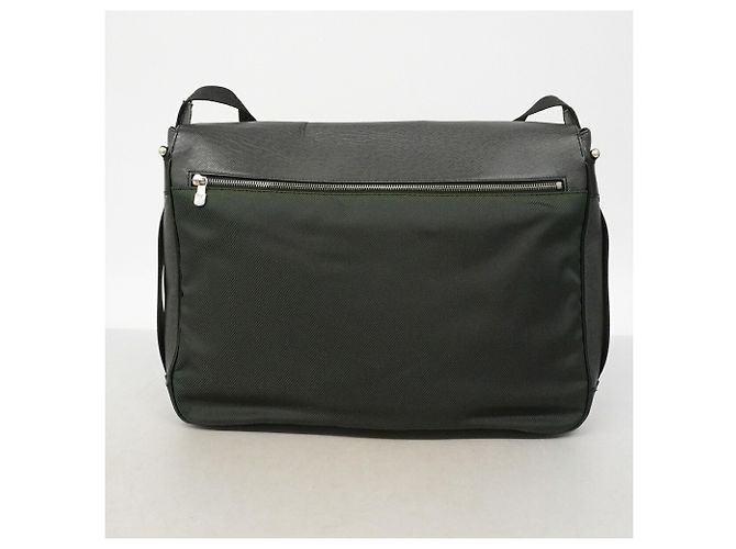 Sac à épaule Louis Vuitton Taiga Delsu - vue 12