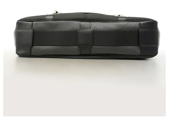 Sac à épaule Louis Vuitton Taiga Delsu - vue 3