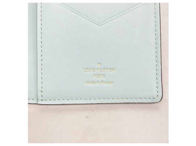 Louis Vuitton Long Wallet in Taurillon Leather - view 4
