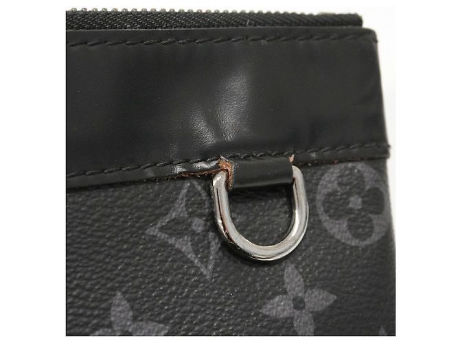 Louis Vuitton Monogram Eclipse Pochette Discovery Clutch Bag - vista 6
