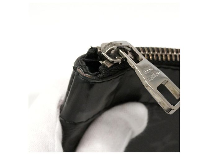 Louis Vuitton Monogram Eclipse Pochette Discovery Clutch Bag - vista 7
