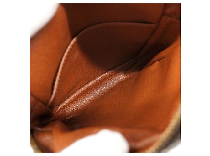 Bolsa de Ombro Louis Vuitton Monogram Danube - vista 4