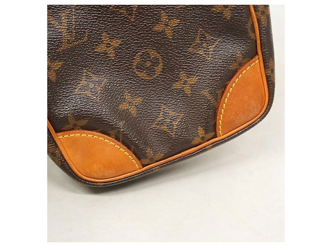 Bolsa de Ombro Louis Vuitton Monogram Danube - vista 7