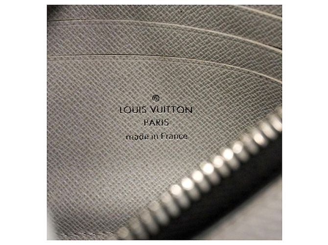 Louis Vuitton Taigarama Pochette Discovery PM Long Wallet - view 5