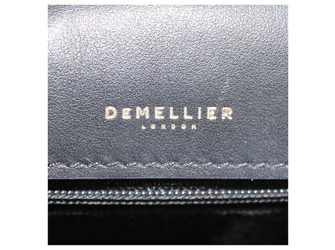Autre Marque Demellier The Vancouver Shoulder Bag in tela a righe bianco e nero e pelle - vista 5