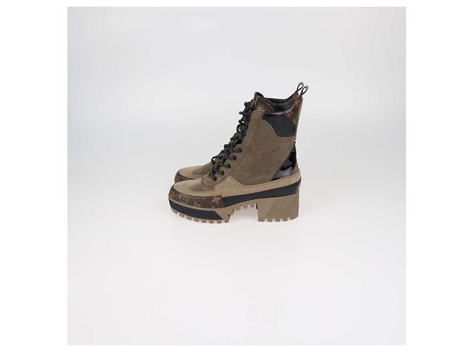 Louis Vuitton Multicolor Suede Monogram Canvas and Croc Embossed Leather Laureate Desert Boots - view 4