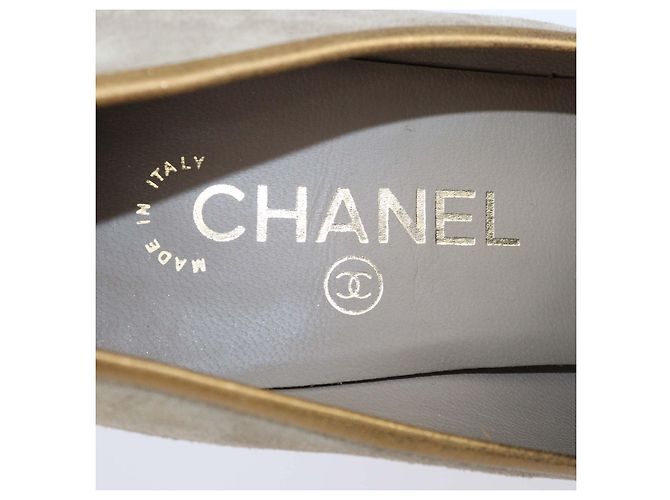 Décolleté platform con punta chiusa Chanel Beige, Gold in camoscio e pelle - vista 6