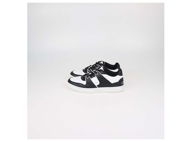 Céline Celine Baskets Basses CT-04 en Cuir Noir et Blanc - vue 4