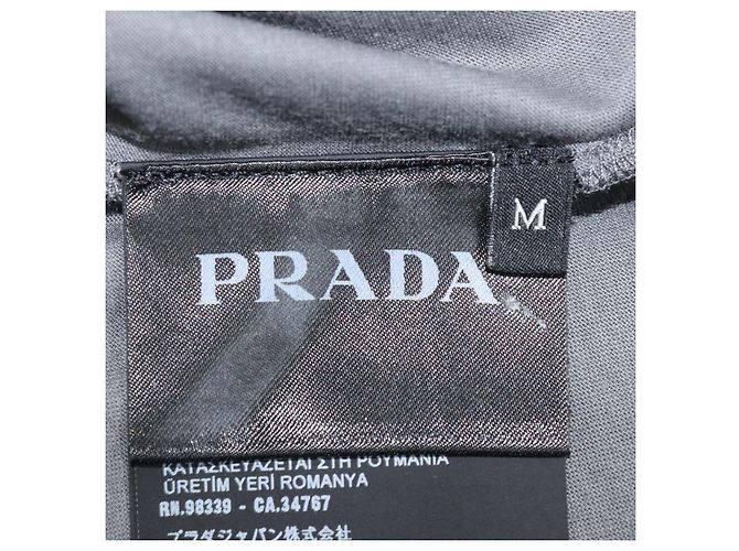 T-shirt in cotone grigio con logo triangolo Prada e girocollo - vista 6
