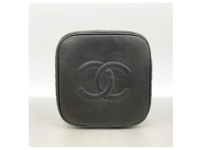 Chanel Black Matelassé Vanity Bag - Ansicht 3