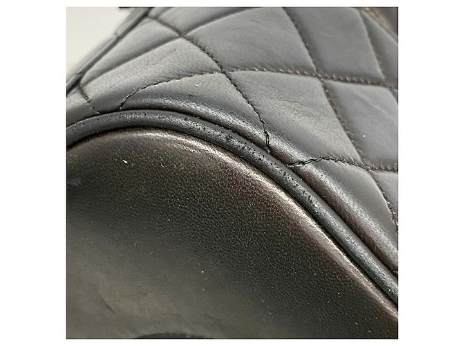 Chanel Black Matelassé Vanity Bag - Ansicht 7