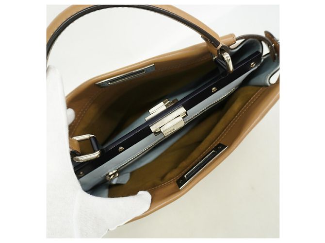 Borsa in pelle Fendi Peekaboo - vista 4