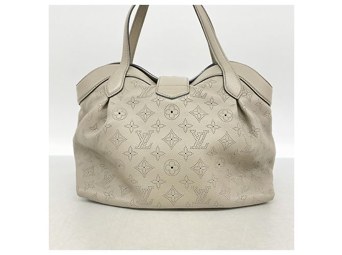 Bolso Louis Vuitton Mahina Seals PM - vista 10