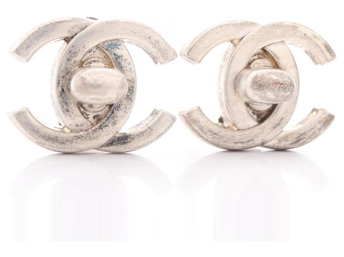 Orecchini a clip Chanel Coco Mark Turnlock Motif - vista 7