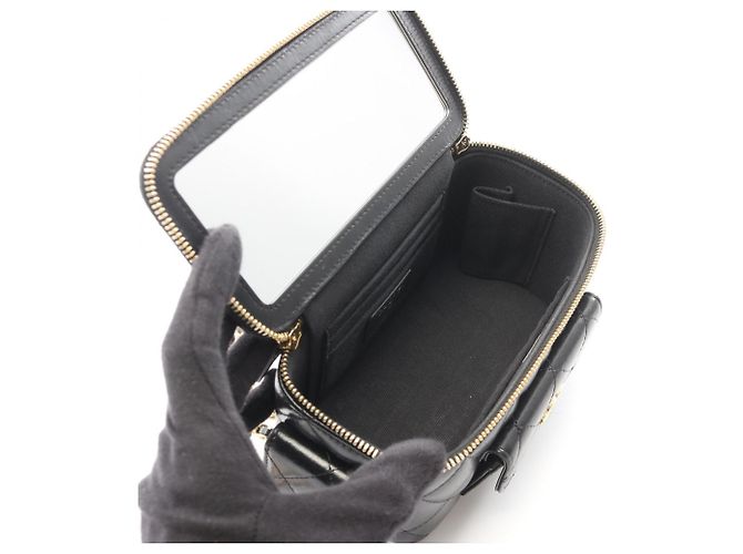 Timeless Bolsa de Ombro Chanel Matelassé Black - vista 3