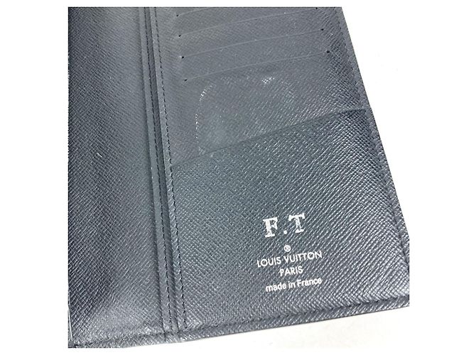 Carteira Bi-fold Louis Vuitton Monogram Eclipse - vista 8