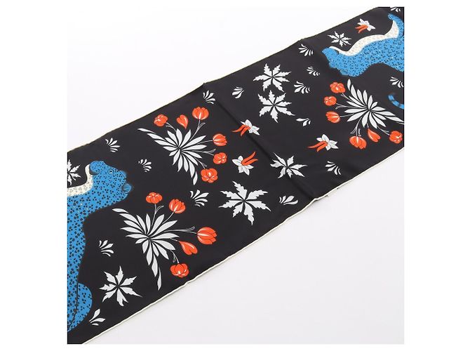 Hermès Hermes ECHARPE DE SOIE LES LEOPARDS Scarf - vista 6