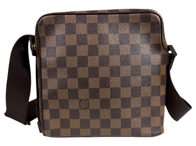 Bolso de hombro Louis Vuitton Olaf PM Damier - vista 3