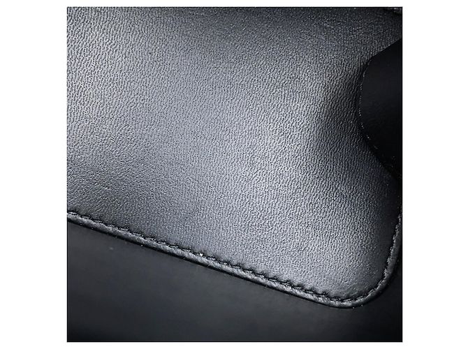 Vanity Borsa a tracolla Chanel con catena nera - vista 9
