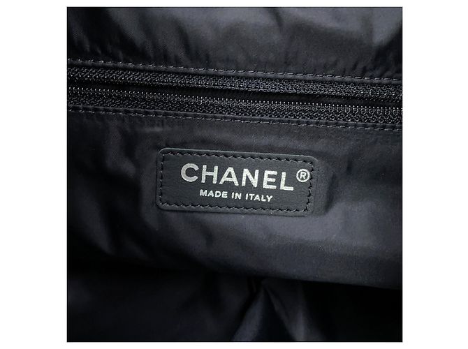 Bolso Tote Chanel Matelassé - vista 14