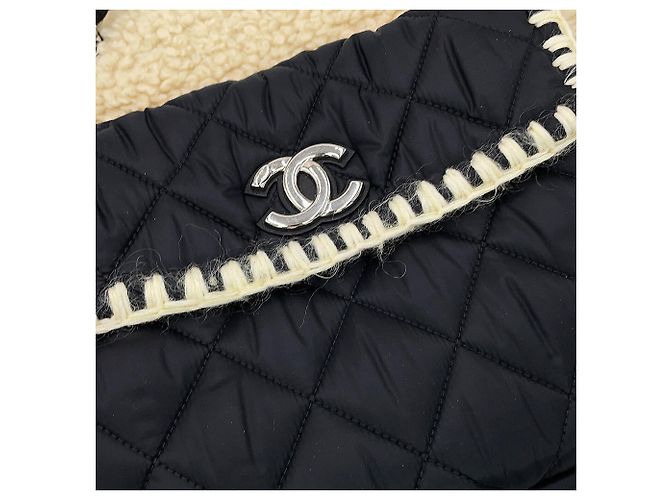 Bolso Tote Chanel Matelassé - vista 7