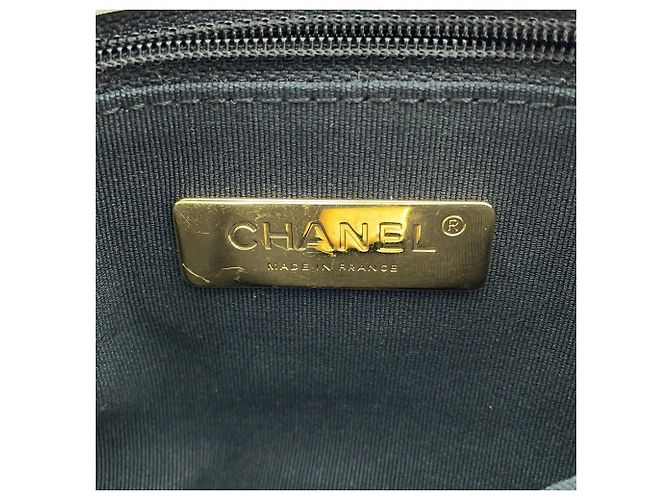 Borsa a tracolla con catena Chanel CHANEL19 - vista 16
