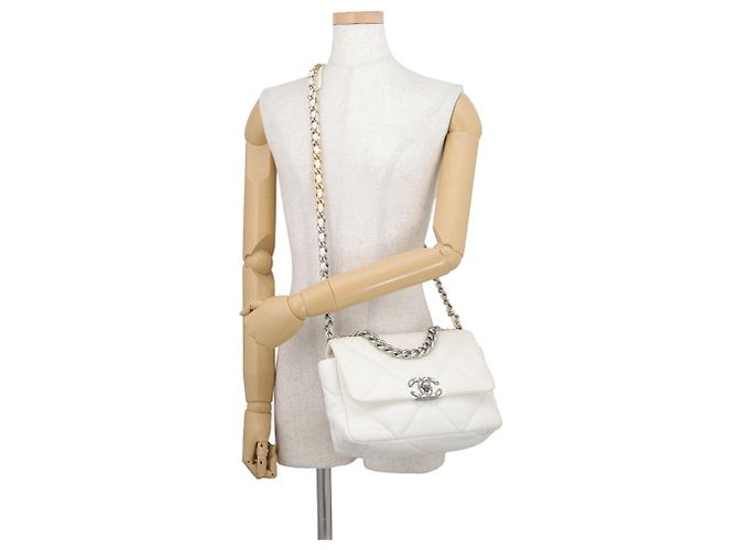 Borsa a tracolla con catena Chanel CHANEL19 - vista 4