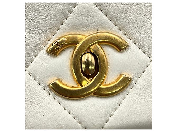 Bolso de hombro con cadena de cuero blanco Chanel - vista 13