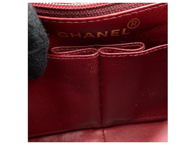 Borsa a tracolla Chanel in pelle nera con catena - vista 13