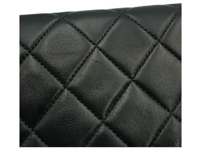 Borsa a tracolla Chanel in pelle nera con catena - vista 6
