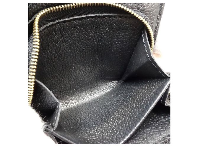 Portafoglio tri-fold Louis Vuitton Monogram Empreinte in Noir - vista 10
