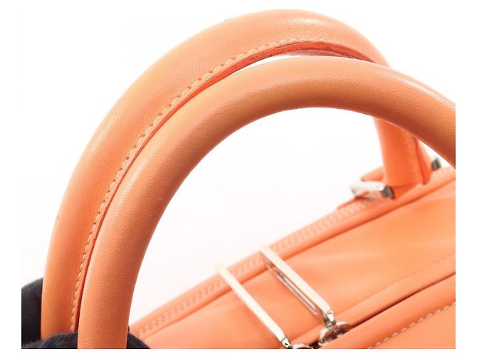 Loewe Amazona 36 Handtasche aus orangefarbenem Leder - Ansicht 10