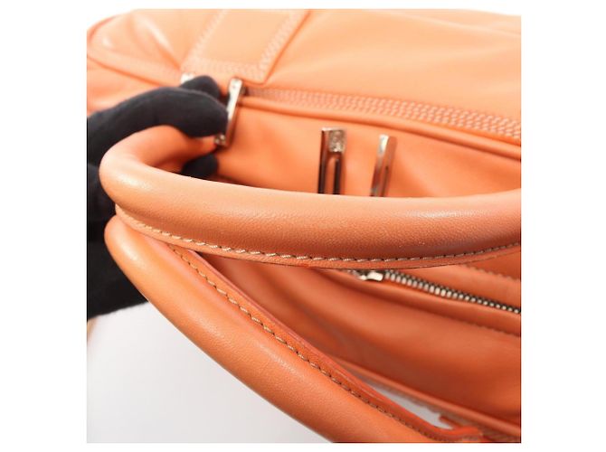 Loewe Amazona 36 Handtasche aus orangefarbenem Leder - Ansicht 12
