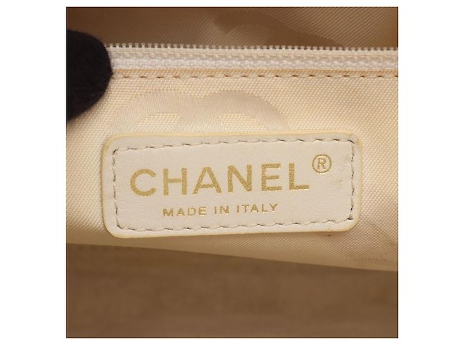 Sac à main Chanel Wild Stitch Chevron V-Stitch - vue 4