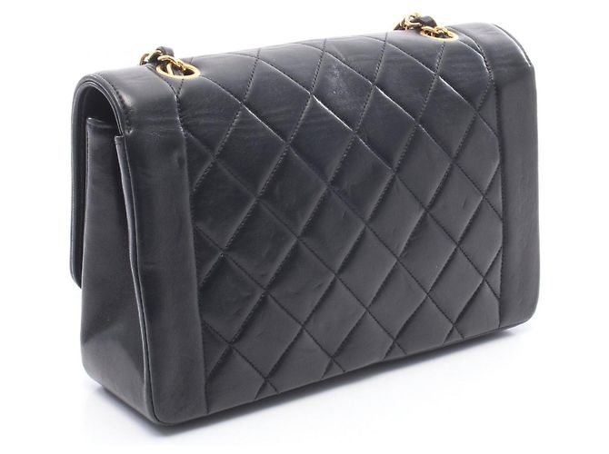 Chanel Matelassé Diana Flap Schultertasche - Ansicht 2