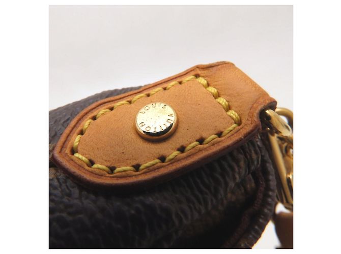 Louis Vuitton Monogram Favorite PM Schultertasche - Ansicht 13