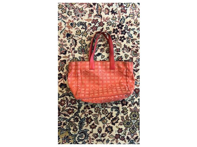 Chanel New Travel Line Shopper Rosso con certificato di autenticità - vista 7