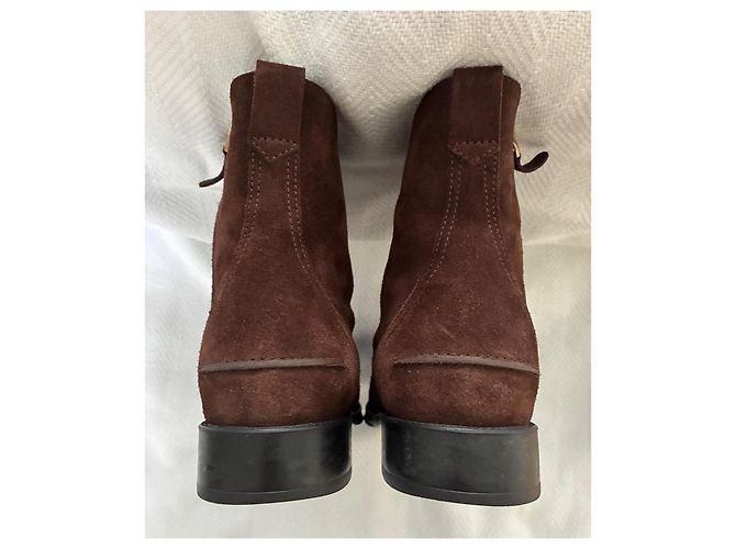 Tod's Wildleder Stiefeletten mit Goldkette - Ansicht 3