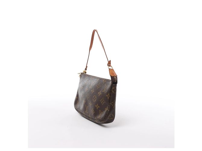 Louis Vuitton Pochette Accessoir Monogram Canvas Handbag in Brown M51980 - vista 3