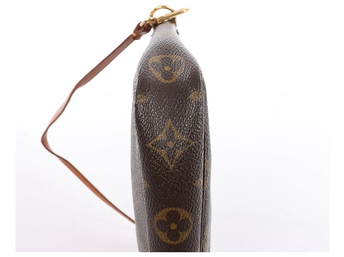 Louis Vuitton Pochette Accessoir Monogram Canvas Handbag in Brown M51980 - vista 7